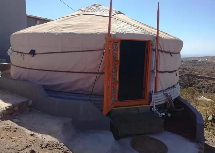 Οργανωμένο κάμπινγκ Yurta De Arico *