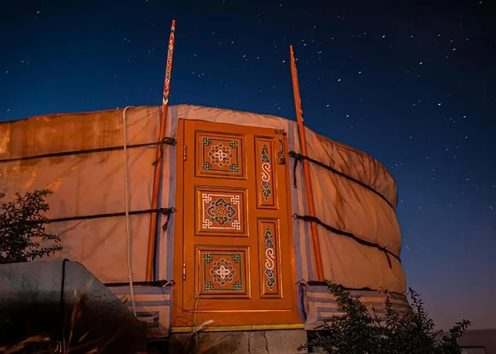 Οργανωμένο κάμπινγκ Yurta De Arico *