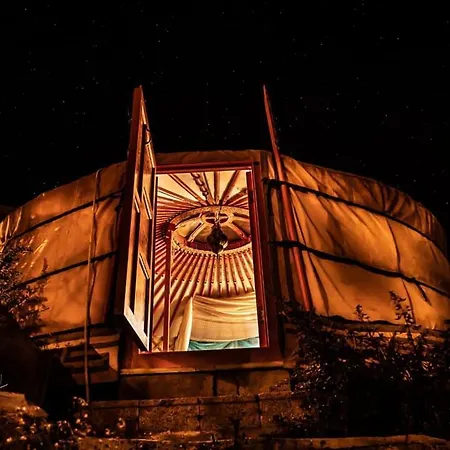 Роскошный шатер Yurta De Arico *