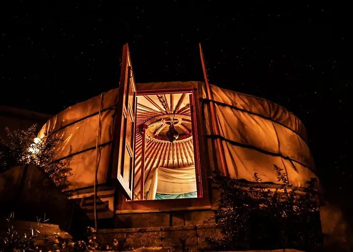 Campismo de Luxo Yurta De Arico *